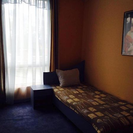 Hotel Shterev Sopot Ruang foto