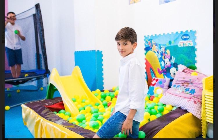 Hotel Shterev Sopot Bagian luar foto